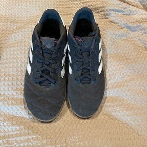 adidas Women’s Copa Gloro Indoor Soccer Sneakers Dark Gray White Stripes Sz 6.5
